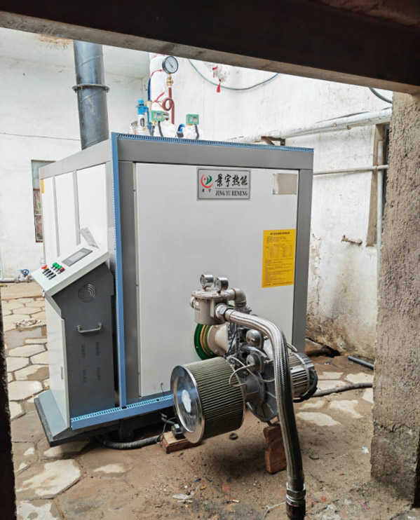 食品廠用1.5噸燃氣蒸汽發生器現場